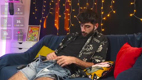 XoRylan online show from 01.09.25