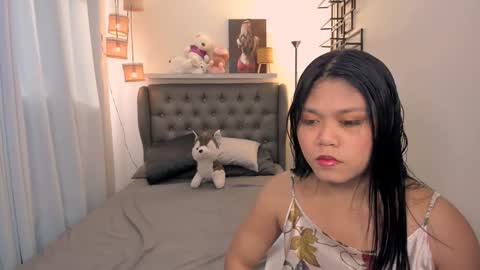 Snapshot of xoxoalyssa69 chatting on 10.21.25 xoxoalyssa69 online show from 10.21.25