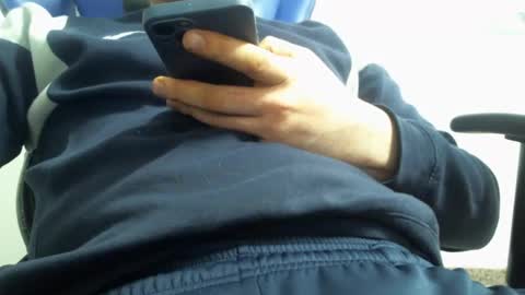 Snapshot of xoxopum chatting on 02.24.25 xoxopum online show from 02.24.25