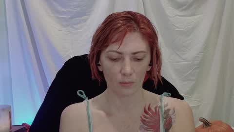 Snapshot of xpcouple chatting on 11.04.25 XPCouple online show from 11.04.25