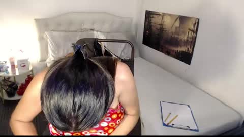 Snapshot of xqueenyasiandomcumx chatting on 06.30.26 address me as QUEEN NINA A Little Bit of ANGELIC FACE with a Wild Demonic Side online show from 06.30.26