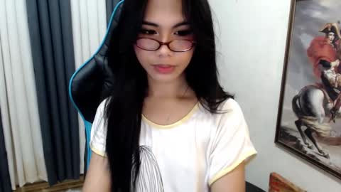 Snapshot of xseductive_airax chatting on 01.24.25 aira online show from 01.24.25