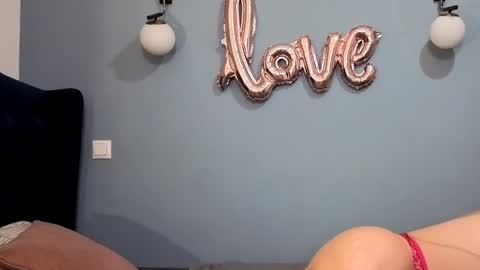 Snapshot of xsexycouples chatting on 03.07.25 AnnaMaee online show from 03.07.25