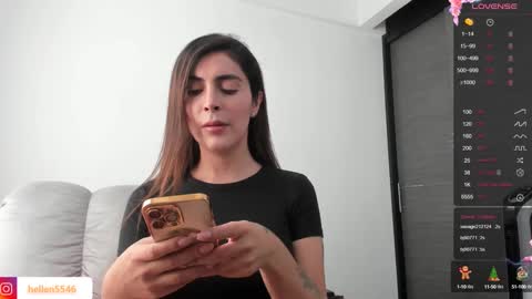 Snapshot of xspecialroomx chatting on 12.11.24 Hellen Sofia instagram hellen5546 online show from 12.11.24