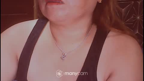 Snapshot of xsw33t_joy69x chatting on 03.05.25 joy online show from 03.05.25