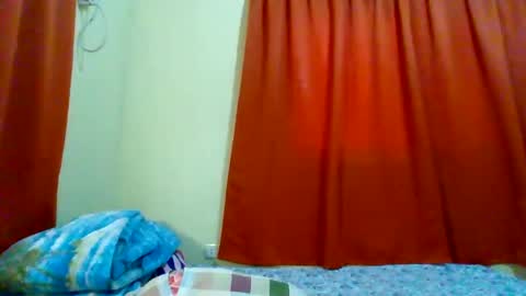 HI IM PAULINE online show from 01.17.25