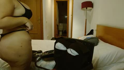Snapshot of xthiagoxevax chatting on 12.26.24 thiagoeva online show from 12.26.24
