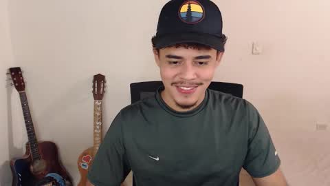 Snapshot of xtranherr chatting on 10.20.25 xtranherr online show from 10.20.25