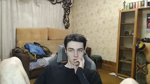 traqqq online show from 12.04.24