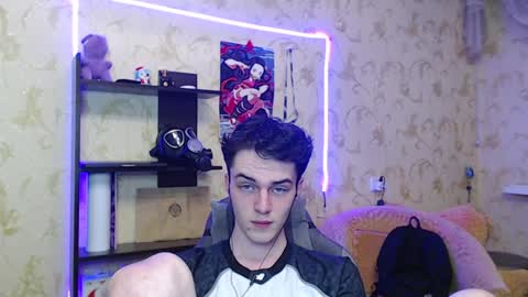 traqqq online show from 01.22.25