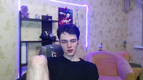 traqqq online show from 01.24.25