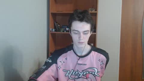 traqqq online show from 10.21.25