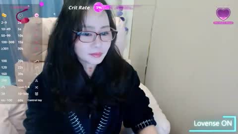 Snapshot of xueyingjie chatting on 04.15.26 LiLiLi online show from 04.15.26