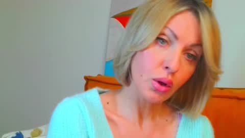 xvaleriax0 online show from 02.13.26