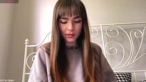Lily online show from 06.05.26