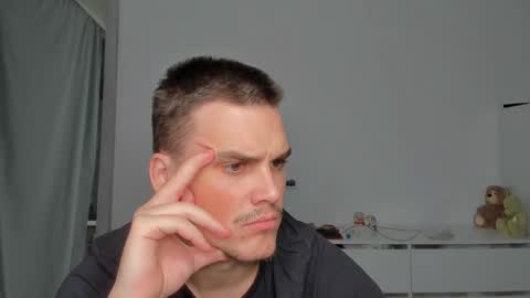 raul online show from 12.04.25