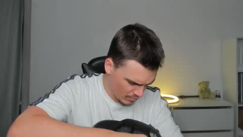 raul online show from 12.18.25