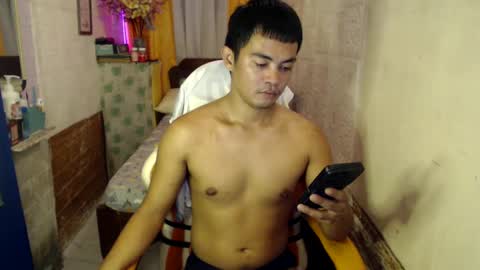 Snapshot of xxasianryanxx chatting on 02.26.25 xxasianryanxx online show from 02.26.25