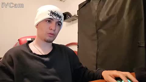Snapshot of xxdanielboyxx chatting on 12.08.24 Dany online show from 12.08.24