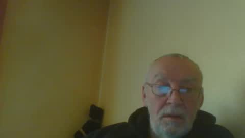 Snapshot of xxdavidxxt chatting on 02.20.25 David online show from 02.20.25