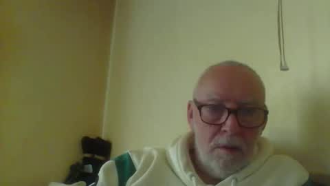 Snapshot of xxdavidxxt chatting on 03.31.26 David online show from 03.31.26