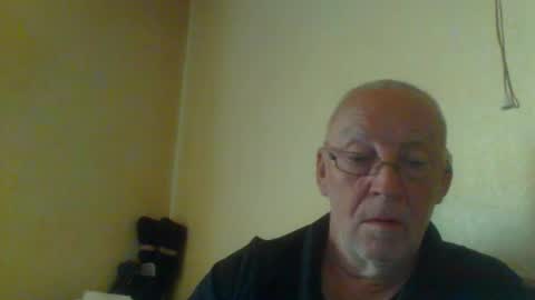 Snapshot of xxdavidxxt chatting on 08.03.26 David online show from 08.03.26