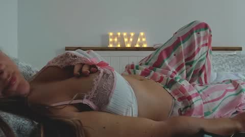 Eva online show from 11.06.25