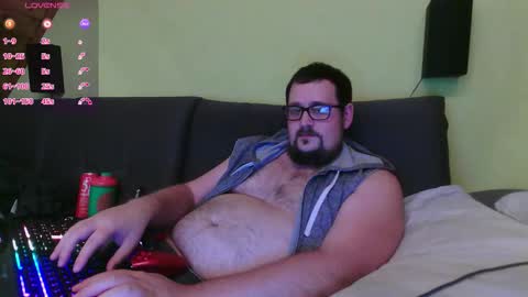 Snapshot of xxevoker chatting on 09.25.25 xxevoker online show from 09.25.25