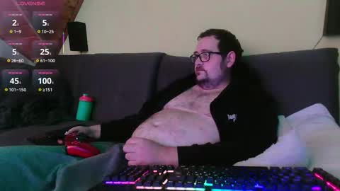 Snapshot of xxevoker chatting on 10.11.25 xxevoker online show from 10.11.25