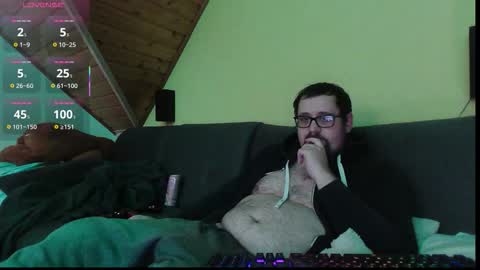 Snapshot of xxevoker chatting on 11.01.25 xxevoker online show from 11.01.25