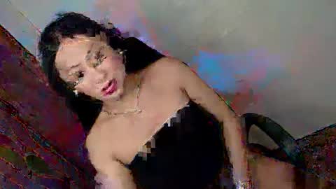 Snapshot of xxexpensive_candy chatting on 11.06.25 Janae online show from 11.06.25