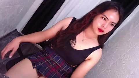 divine online show from 03.11.25