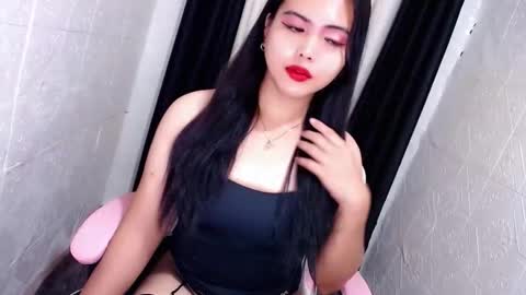 divine online show from 09.09.25