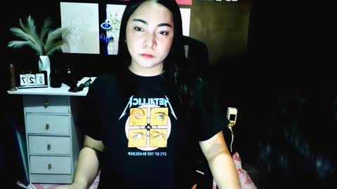 xxirene online show from 11.27.25