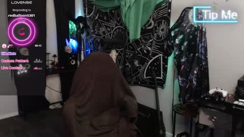 Snapshot of xxlilithmoonxx chatting on 02.15.25 Lilith online show from 02.15.25