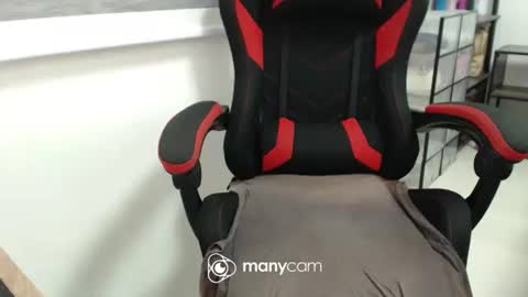  Kaycee  online show from 09.22.25