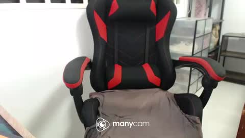  Kaycee  online show from 11.17.25