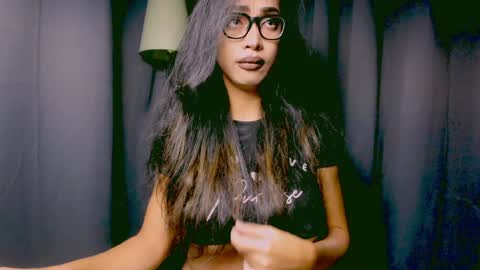 Snapshot of xxsexyandhotxx chatting on 12.02.24 Lara online show from 12.02.24