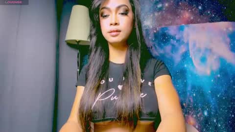 Snapshot of xxsexyandhotxx chatting on 01.30.25 Lara online show from 01.30.25