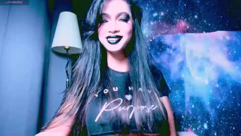 Snapshot of xxsexyandhotxx chatting on 02.27.25 Lara online show from 02.27.25