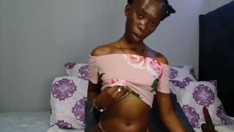 xxsexytalia28 online show from 10.27.25