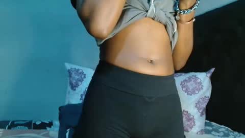 xxsexytalia28 online show from 03.03.26