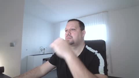 Eddi online show from 01.20.25