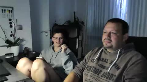 Eddi online show from 09.11.25