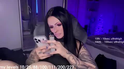 kristina    usually everyday here started  GMT3 online show from 01.06.26