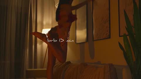 Molly online show from 02.03.26