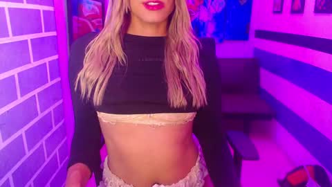 Chiara online show from 02.12.25