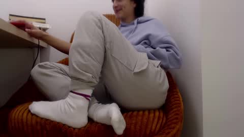 Snapshot of xxxbellalola chatting on 02.19.25 Lola online show from 02.19.25