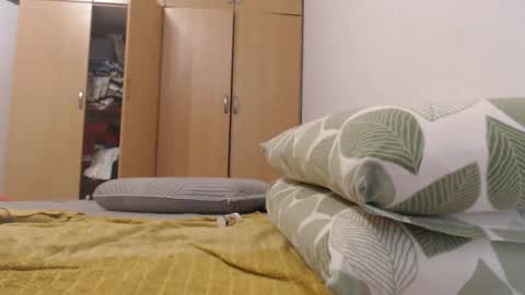 Snapshot of xxxbustybabe27x chatting on 02.22.25 Ayanda online show from 02.22.25