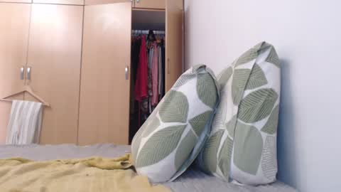 Snapshot of xxxbustybabe27x chatting on 03.03.25 Ayanda online show from 03.03.25